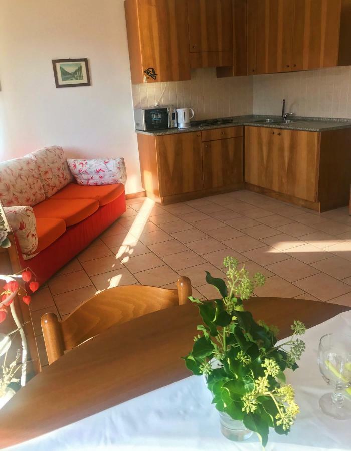 Holidays Home Rivabella Lezzeno Εξωτερικό φωτογραφία